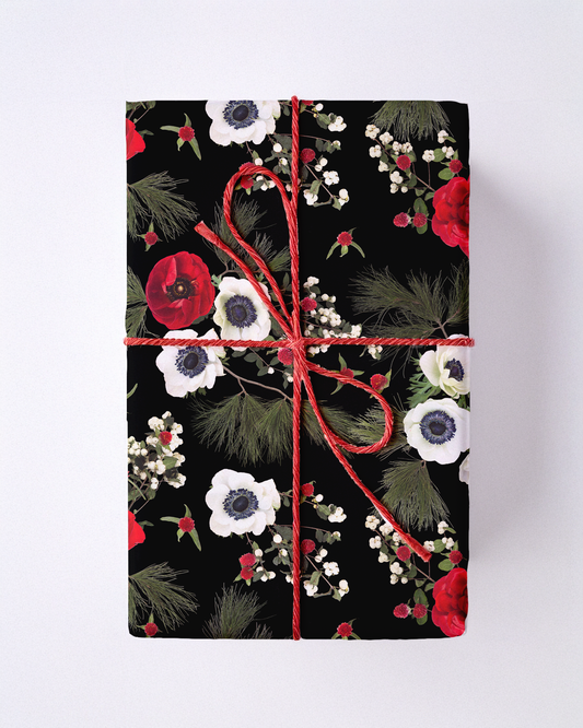Snow Berry Gift Wrap, black