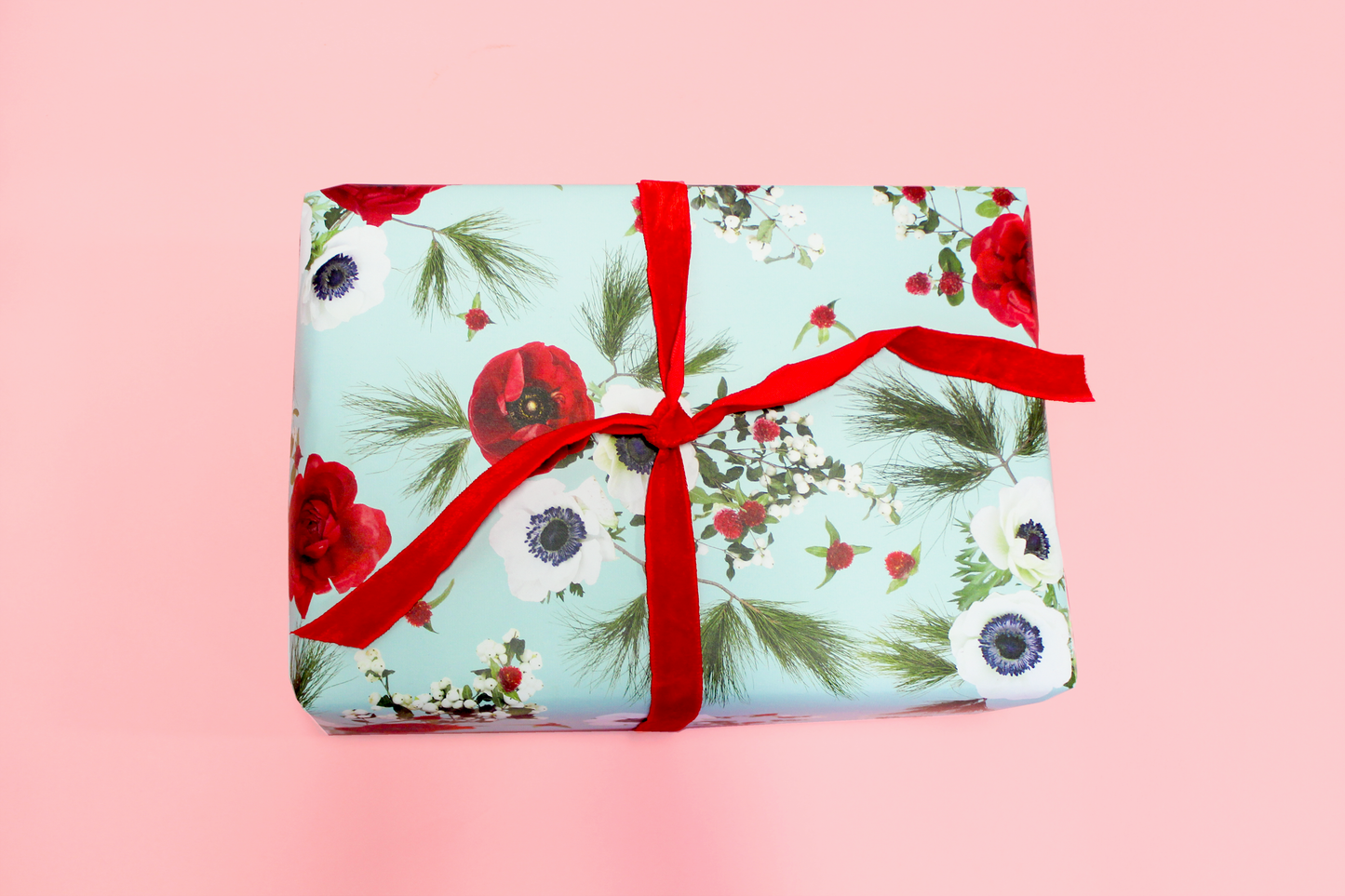 Snow Berry Gift Wrap, mint