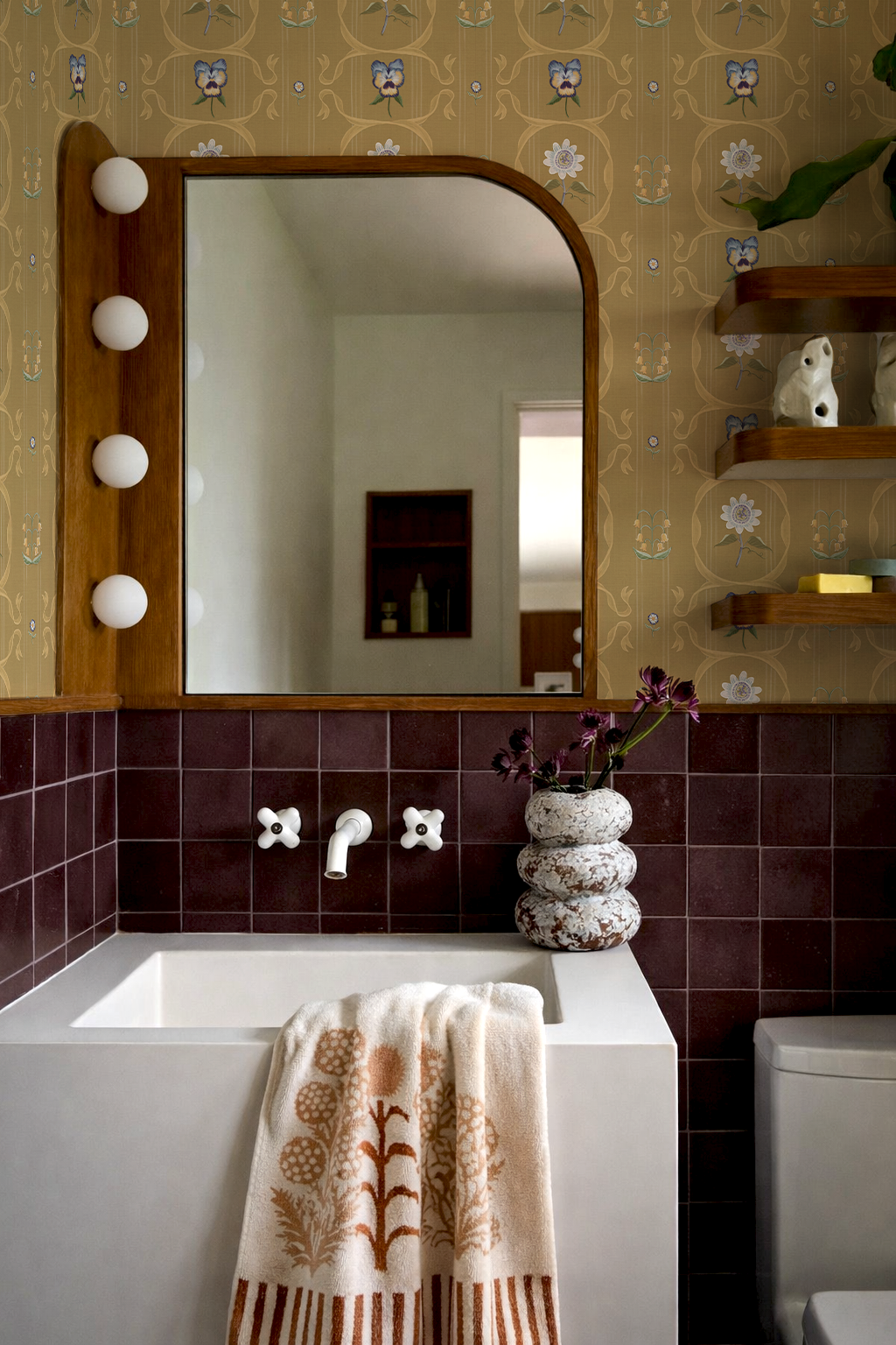 Eden Trellis Wallpaper, butter and blue violet