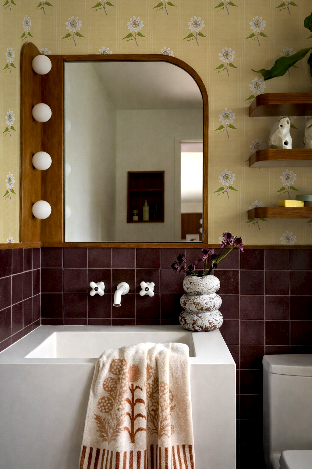 Lilikoi Lane Wallpaper, butter yellow