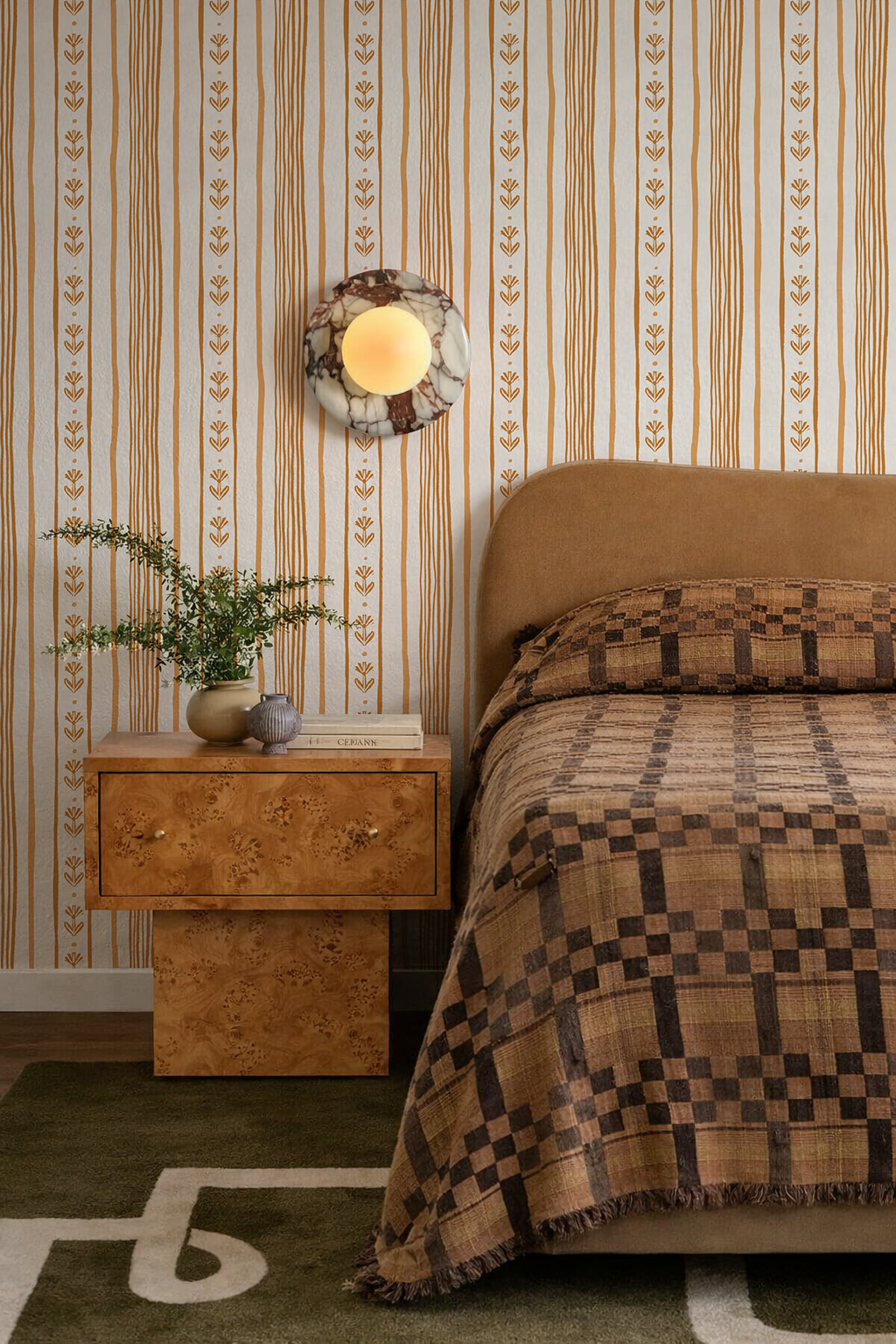 Daisy Chain Stripe Wallpaper, beige, apricot and orange