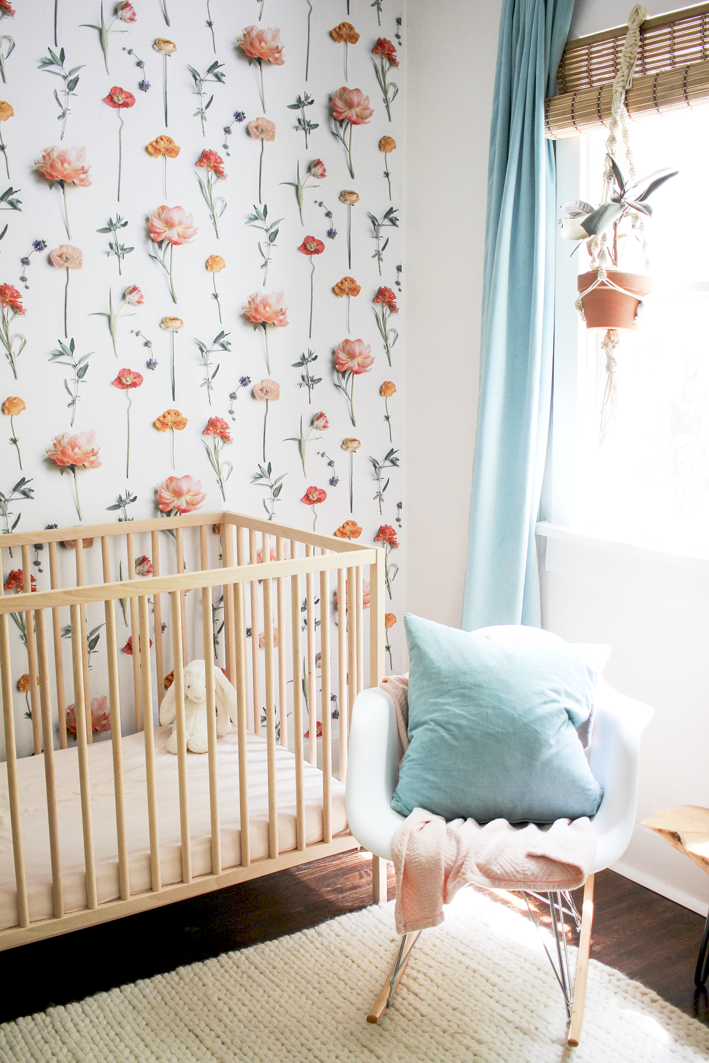 Fresh to Death Wallpaper, standard pattern, autumn
