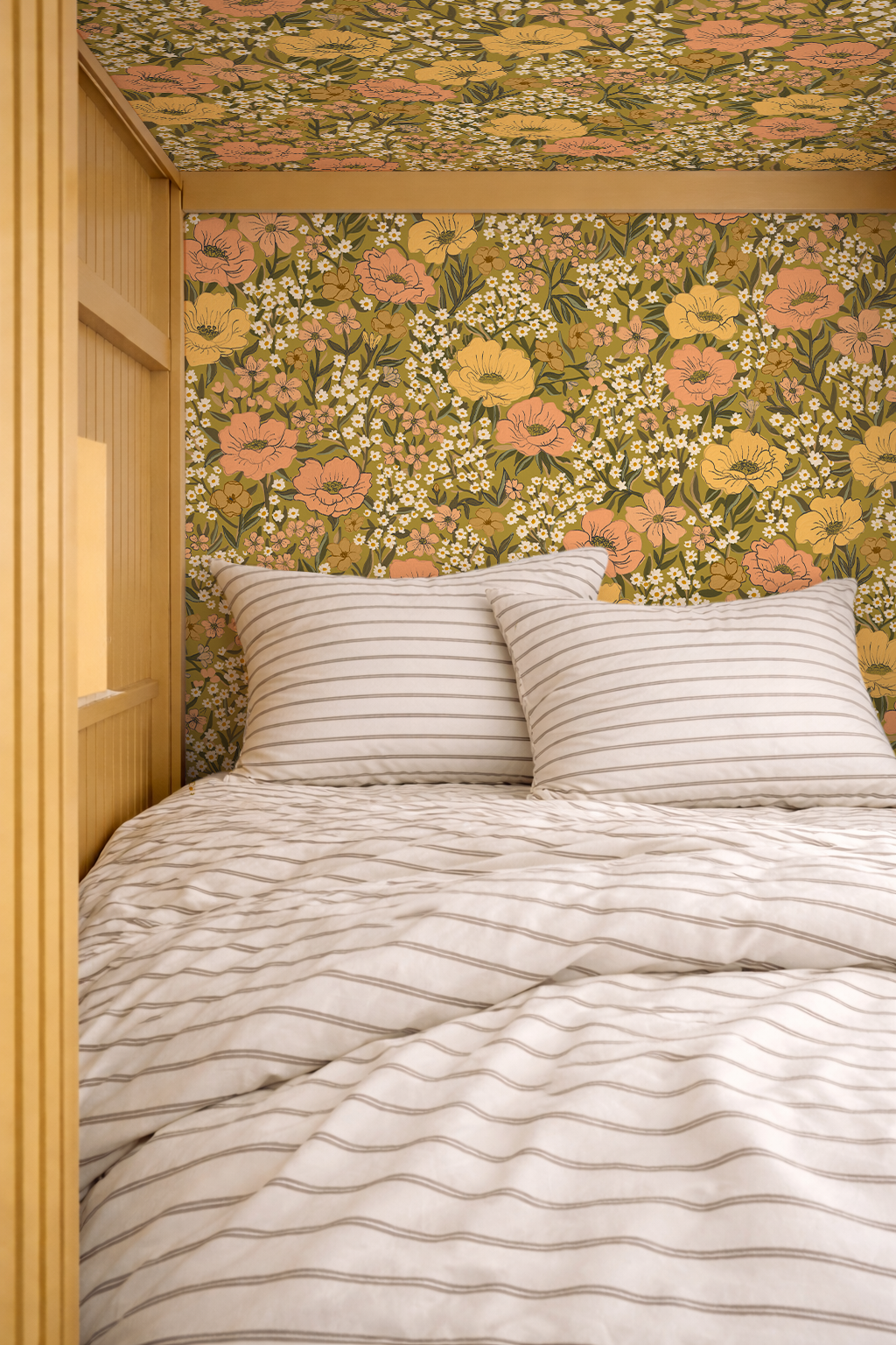 Wildflower Meadow Wallpaper, chartreuse