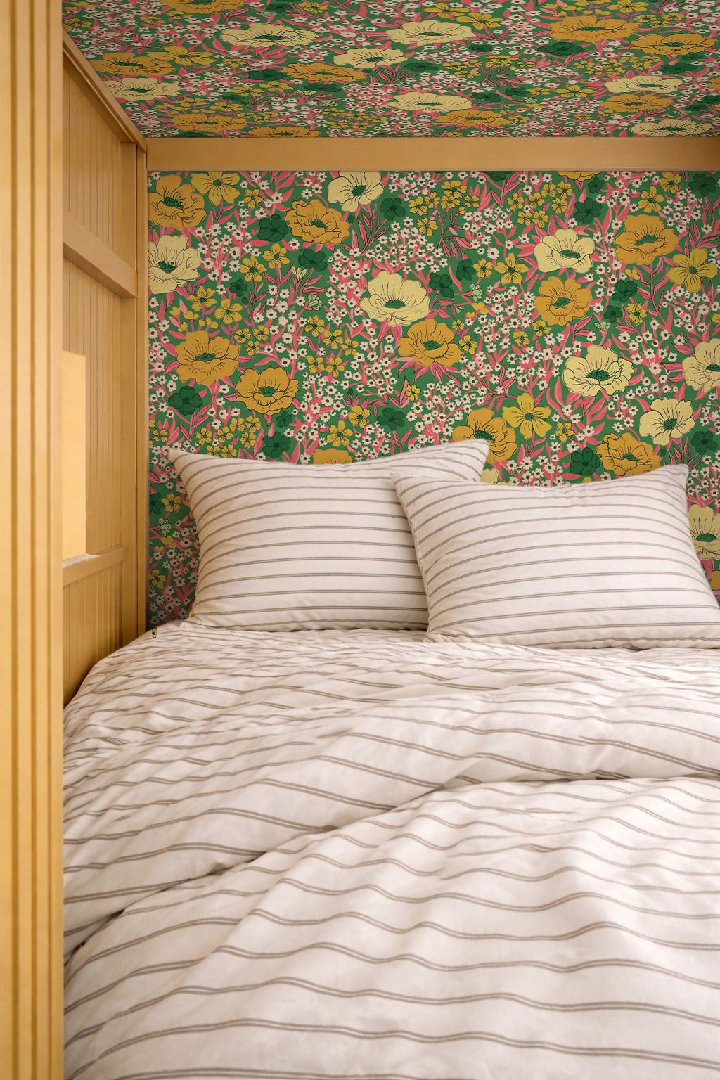Wildflower Meadow Wallpaper, green